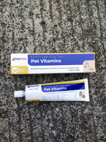 NUTRI PETS 120g Vitamin Nutriplus gel Kucing Anjing no VIRBAC - Strawberi