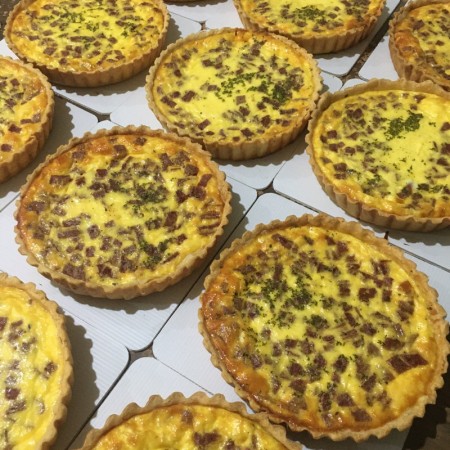 Quiche Smoke Beef and Cheese