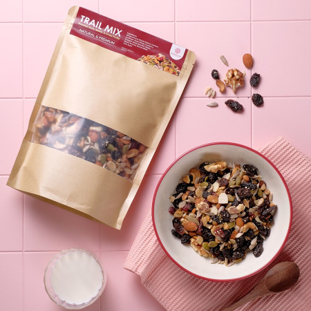 Trail Mix Nutriology 250 gr Roasted Nut Seed Dried Fruit Cemilan Enak Diet Sehat Praktis murah Bergizi Premium Alami