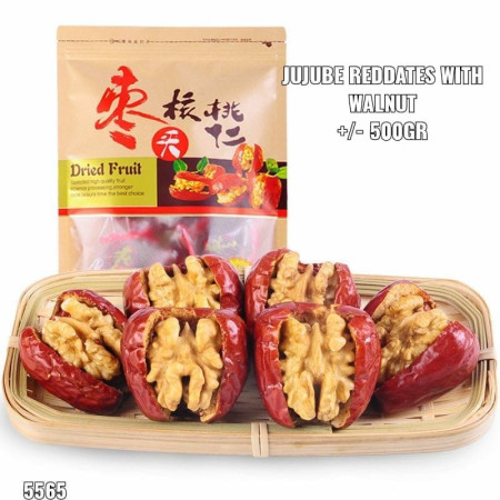 Snack Red Dates Reddate With Walnut Jujube Kurma Merah Dengan Kacang Walnut +/- 500gr